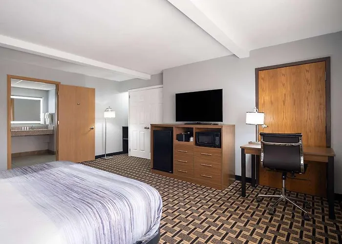 Hotel Americinn Il *